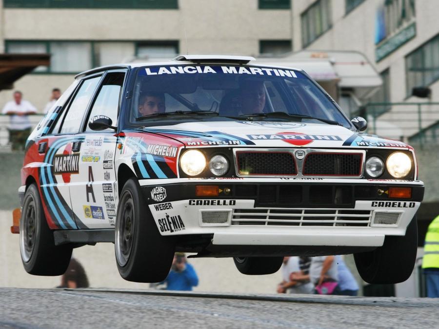  Lancia Delta HF Integrale 16v Group A (SE045) 1989 года  (фото 15 из 17)